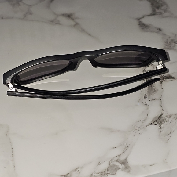 Rayban Black Sunglasses for Men, New in good condition - Picture 4 of 6